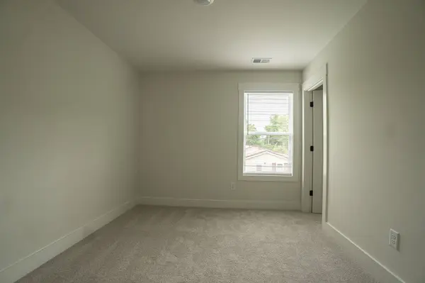 114 Wix Ave #B, Portland, TN 37148