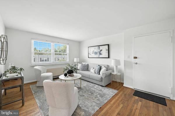 2030 N VERMONT ST #304, Arlington, VA 22207