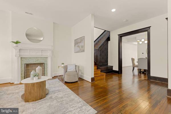 2917 NORTH CAPITOL ST NE, Washington, DC 20002