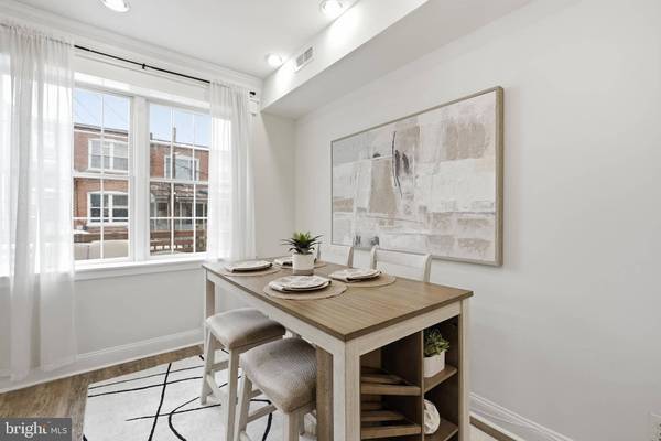 216 ASCOT PL NE, Washington, DC 20002