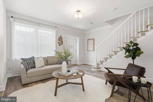 216 ASCOT PL NE, Washington, DC 20002