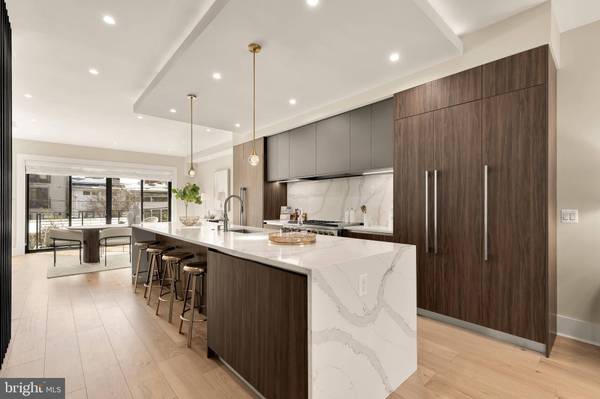 3726 R ST NW, Washington, DC 20007