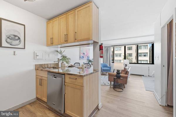 522 21ST ST NW #407, Washington, DC 20006