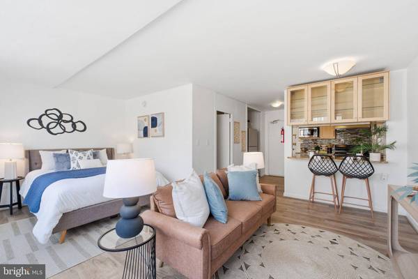 522 21ST ST NW #407, Washington, DC 20006