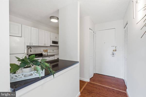 1718 P ST NW #809, Washington, DC 20036