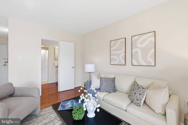 1718 P ST NW #809, Washington, DC 20036