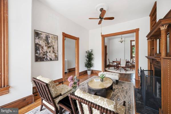 406 10TH ST SE, Washington, DC 20003