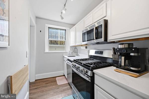 1820 CLYDESDALE PL NW #112, Washington, DC 20009