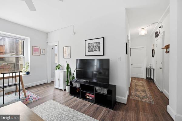 1820 CLYDESDALE PL NW #112, Washington, DC 20009