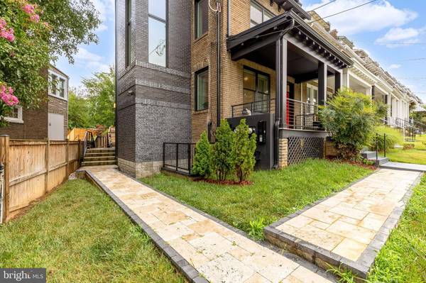 502 EDGEWOOD ST NE #2, Washington, DC 20017
