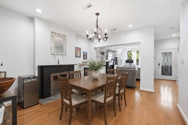 1391 F ST NE, Washington, DC 20002