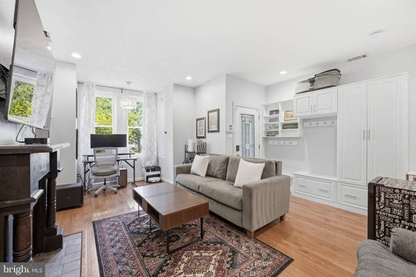 1391 F ST NE, Washington, DC 20002