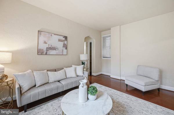 1010 25TH ST NW #109, Washington, DC 20037