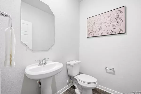 10259 Juniper Oaks, Boerne, TX 78006