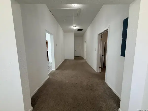 1314 HARRY ST, Victoria, TX 77901