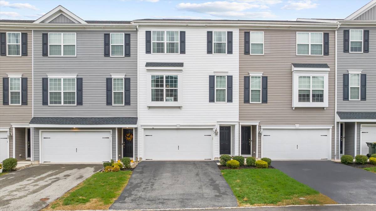 Quakertown, PA 18951-3111,105 Edgewater Ct