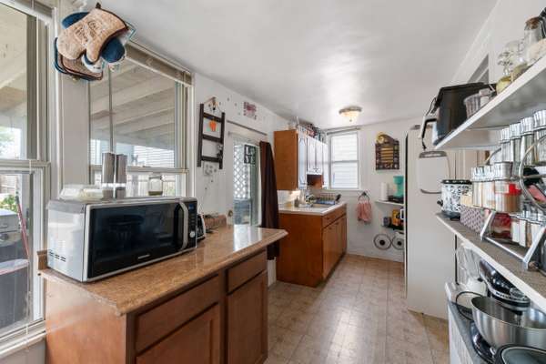 Allentown, PA 18102-5151,27 W Allen St