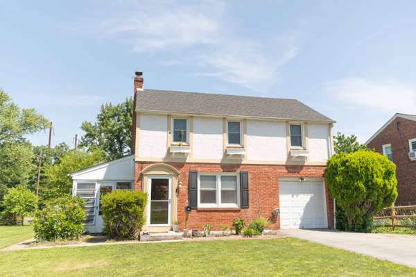 1505 Olive St, Coatesville, PA 19320-2432