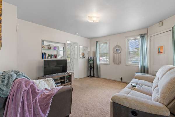 Collegeville, PA 19426-1634,635 Church Rd