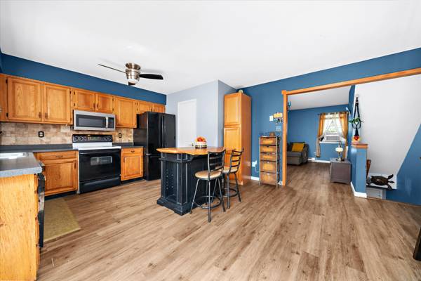 Schwenksville, PA 19473,4 Berger Ln