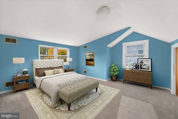 821 COOPERTOWN RD, Haverford, PA 19041