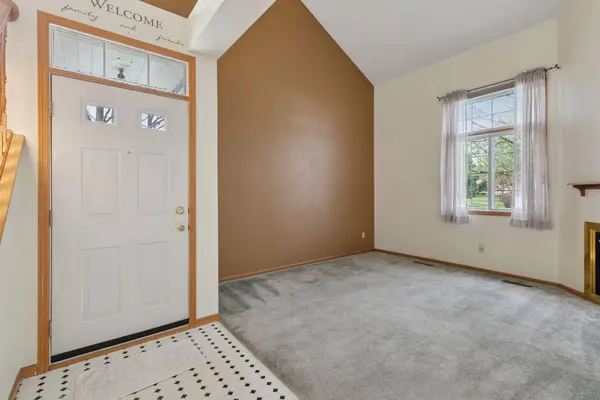 15536 Gateway PATH #144, Apple Valley, MN 55124