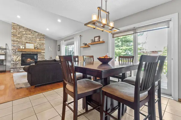 349 69th ST N, Mahtomedi, MN 55115