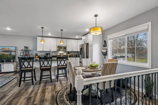 8595 Indahl AVE S, Cottage Grove, MN 55016