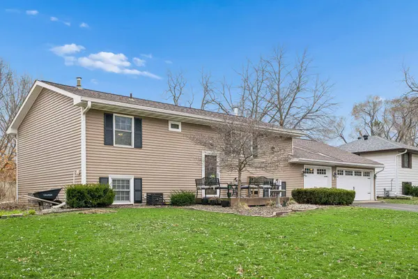 8595 Indahl AVE S, Cottage Grove, MN 55016