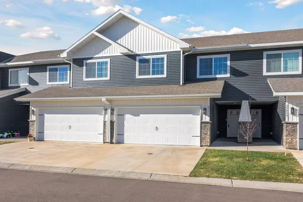25834 Cardinal ST, Elko New Market, MN 55054