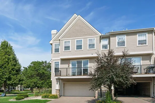 13510 Brick PATH, Rosemount, MN 55068