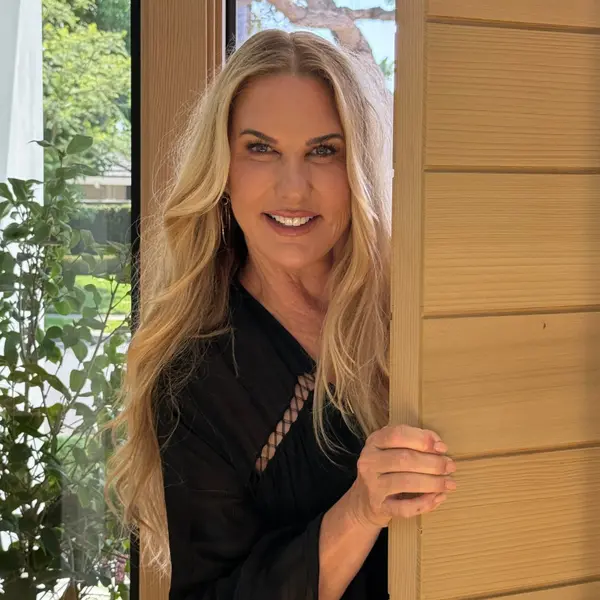Bernice Devries Realtor Kastell Real Estate Group