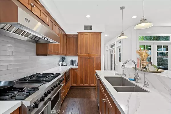 516 Bolsa, Newport Beach, CA 92663