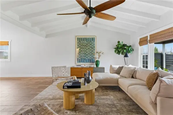 1953 Maple, Costa Mesa, CA 92627