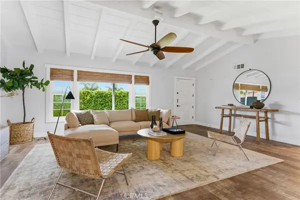 1953 Maple, Costa Mesa, CA 92627