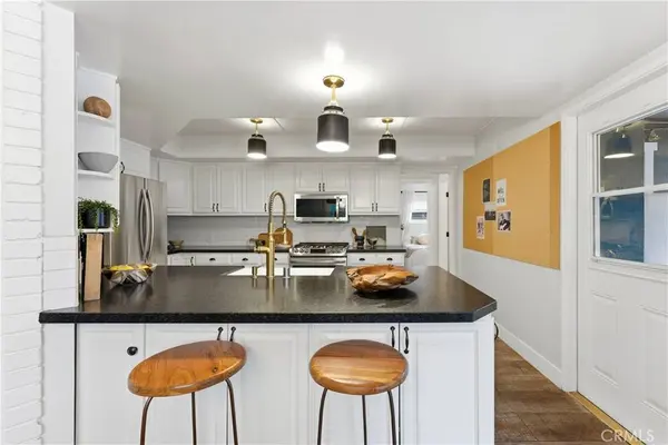 1953 Maple, Costa Mesa, CA 92627