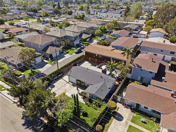 375 E 21st, Costa Mesa, CA 92627