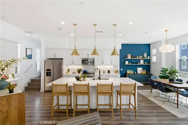 2112 Tidewater CIR, Costa Mesa, CA 92627