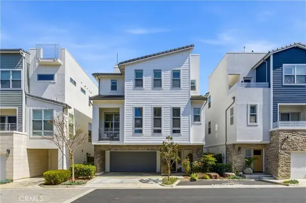 2112 Tidewater CIR, Costa Mesa, CA 92627