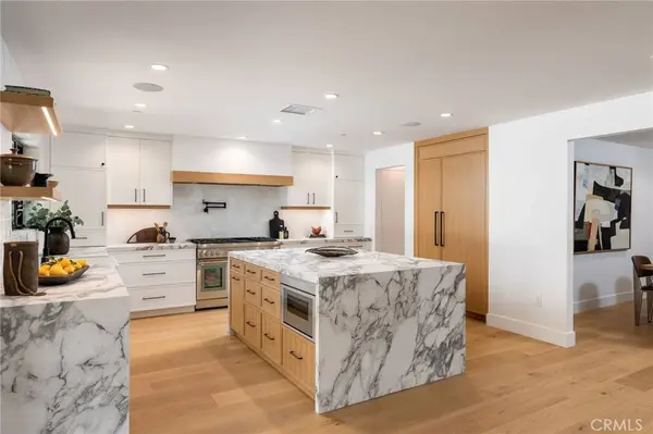 3024 Country Club, Costa Mesa, CA 92626