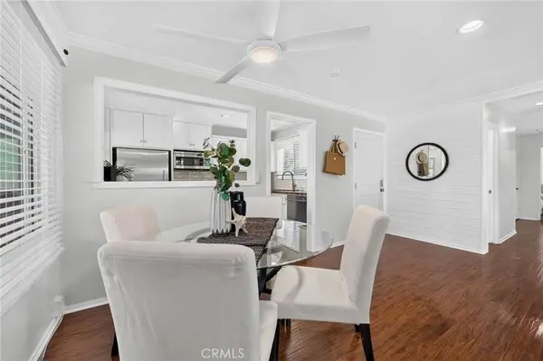 956 W Wilson, Costa Mesa, CA 92627