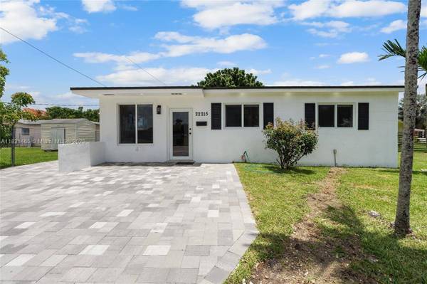 22215 SW 109th Ave, Miami, FL 33170