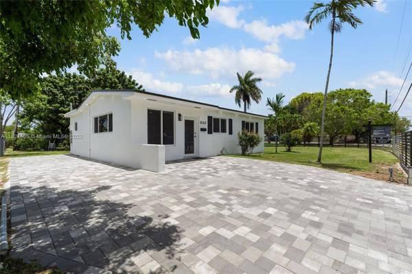 22215 SW 109th Ave, Miami, FL 33170