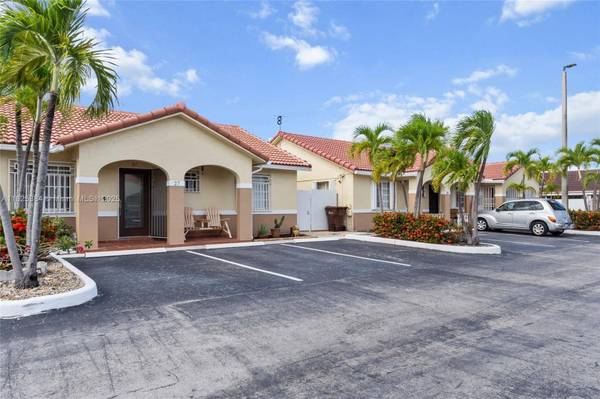 7101 W 24th Ave #27, Hialeah, FL 33016