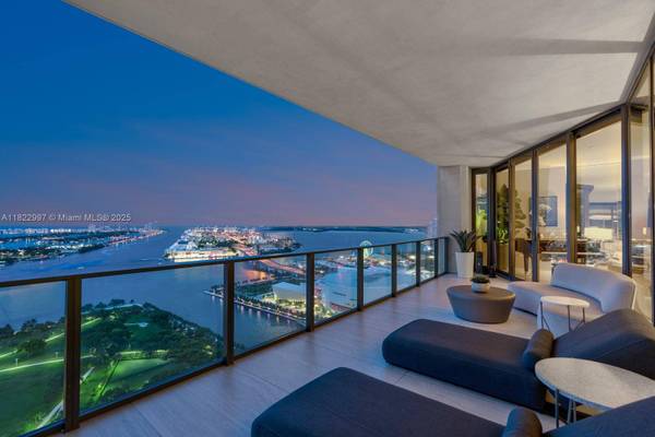 1000 Biscayne Blvd #3402, Miami, FL 33132