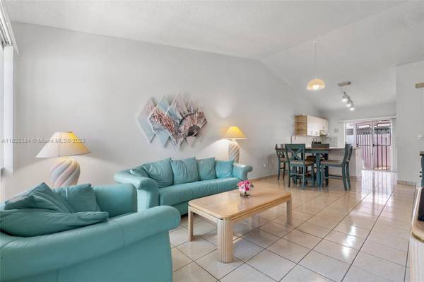 7101 W 24th Ave #27, Hialeah, FL 33016