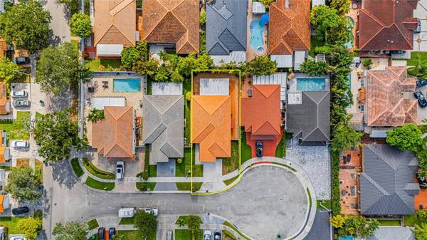 1111 SW 85th Ave, Miami, FL 33144