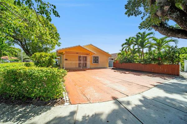 2500 SW 11th St, Miami, FL 33135