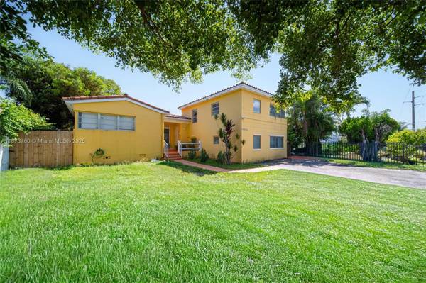 3340 SW 7th St, Miami, FL 33135