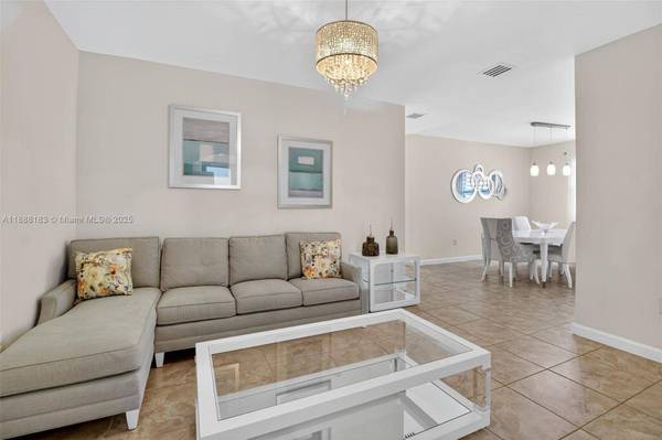 3616 SE 2nd Dr, Homestead, FL 33033